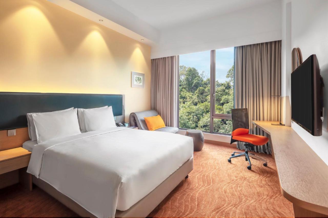 Holiday Inn Express Kota Kinabalu City Centre By Ihg מראה חיצוני תמונה