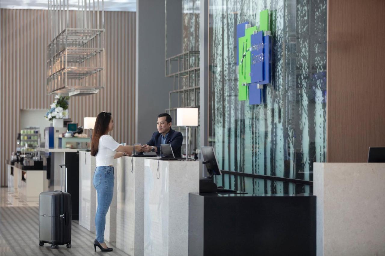 Holiday Inn Express Kota Kinabalu City Centre By Ihg מראה חיצוני תמונה