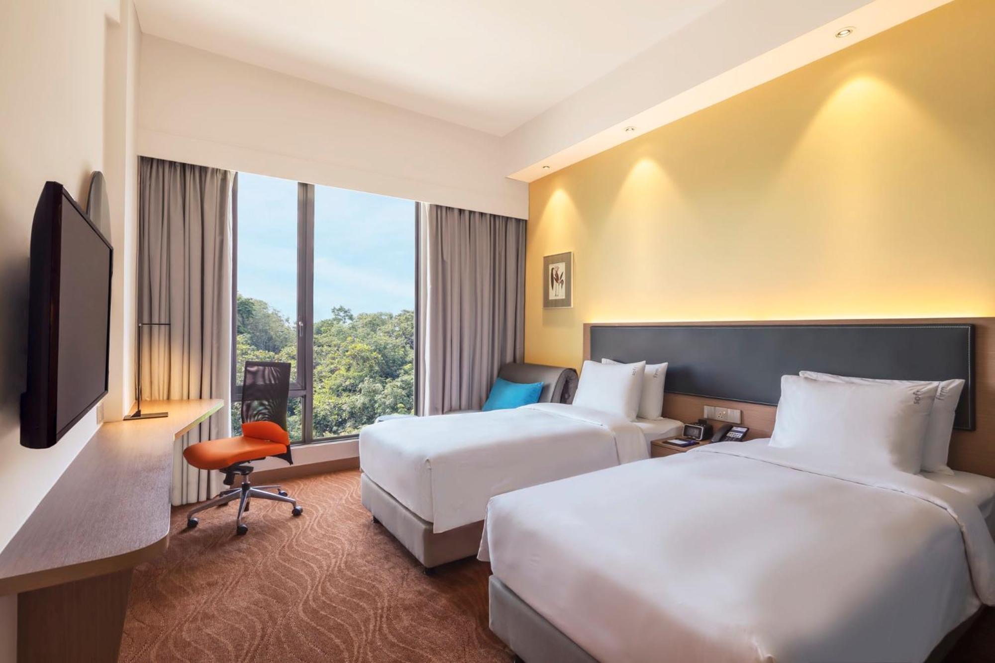 Holiday Inn Express Kota Kinabalu City Centre By Ihg מראה חיצוני תמונה