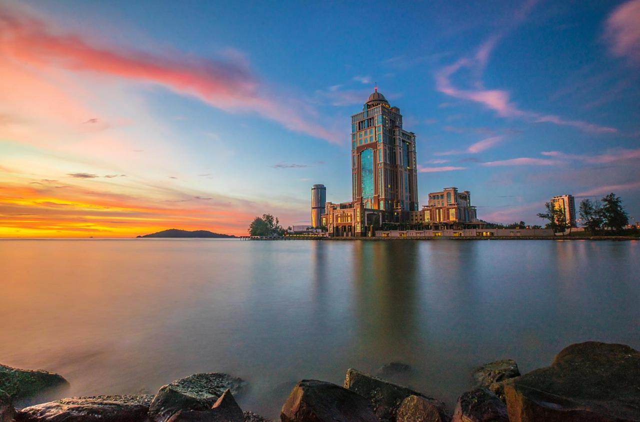 Holiday Inn Express Kota Kinabalu City Centre By Ihg מראה חיצוני תמונה